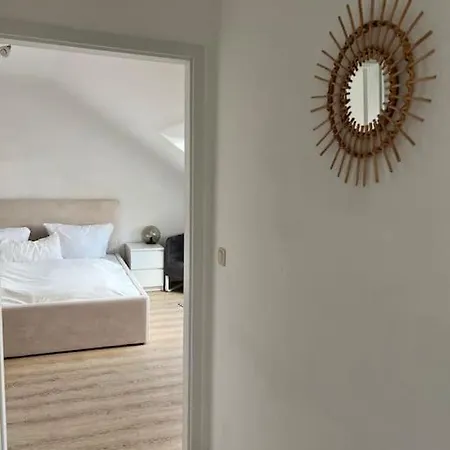 Pretty Rooftop Jacuzzi * 开姆尼茨