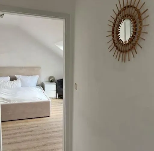 Pretty Rooftop Jacuzzi * Κέμνιτς